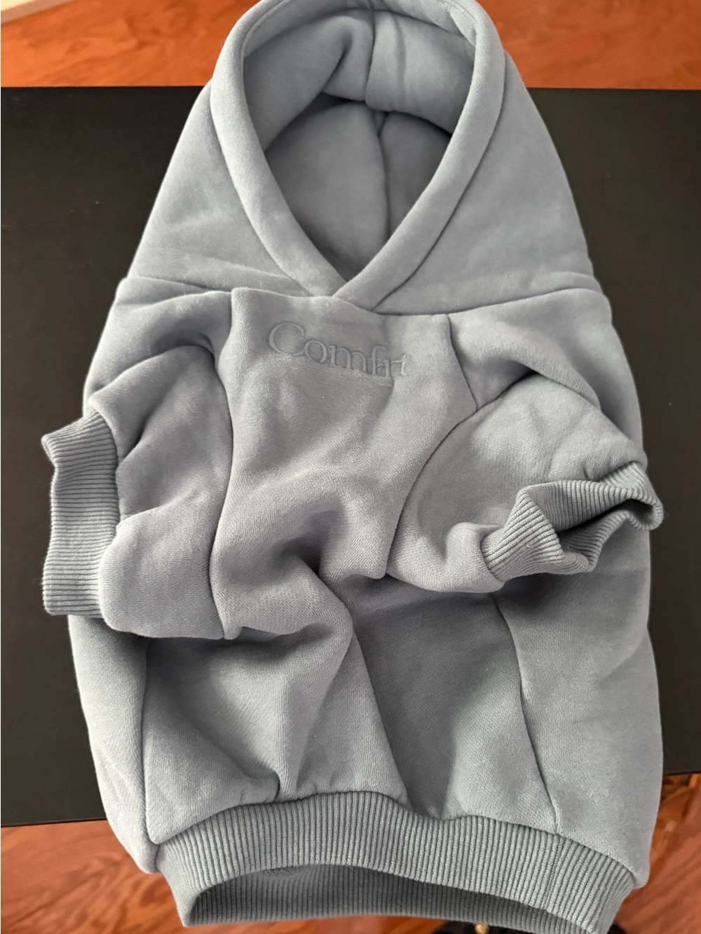 Comfrt Hooded Dog Sweatshirt in Light Gray